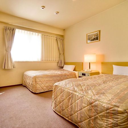 Kurashiki Ekimae Universal Hotel Екстериор снимка