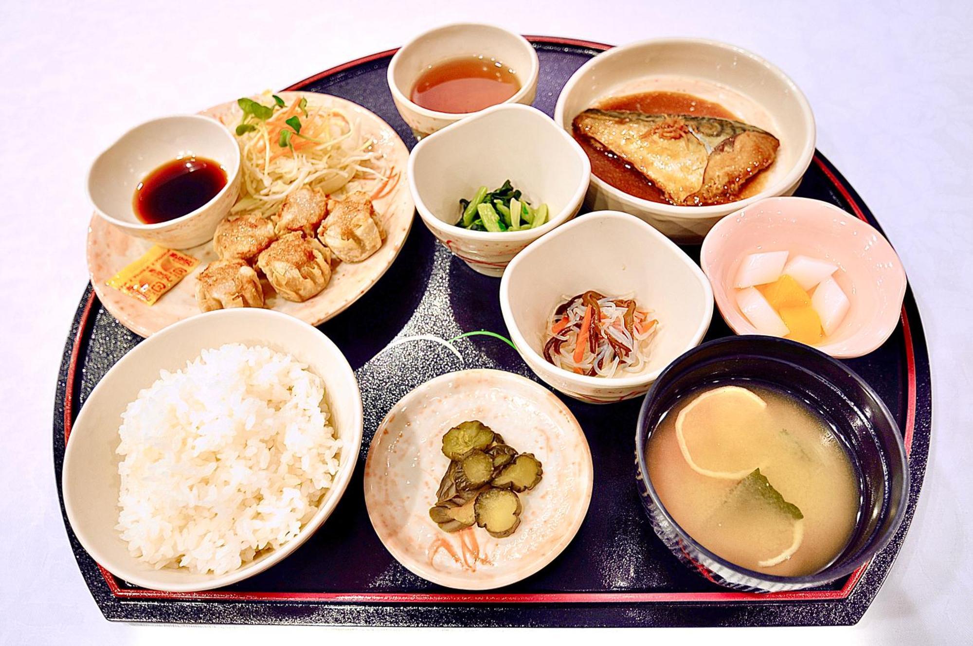 Kurashiki Ekimae Universal Hotel Екстериор снимка